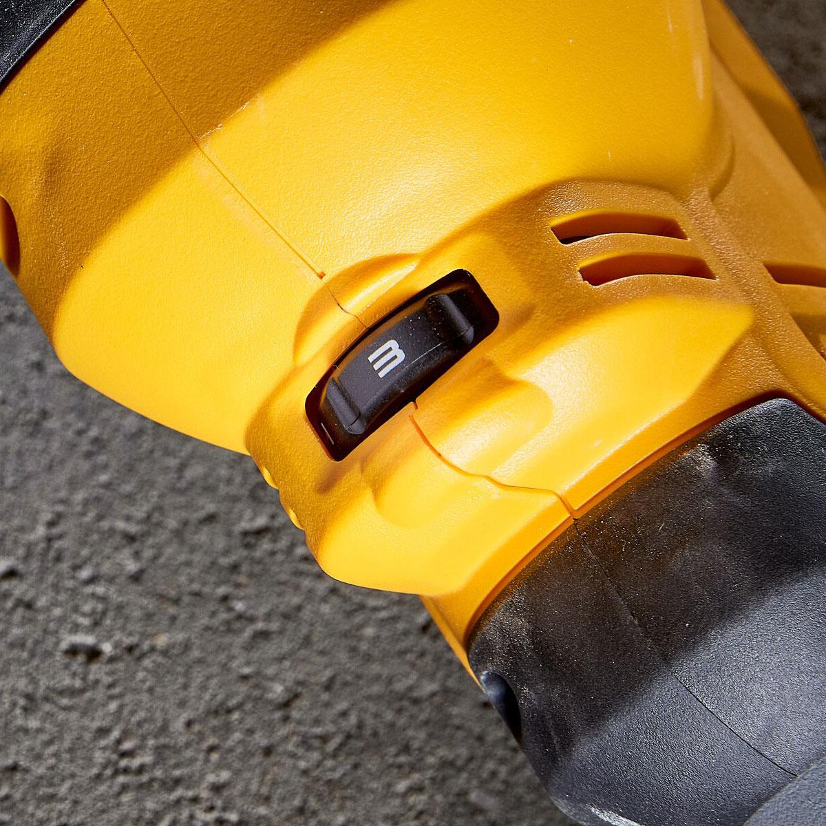 DeWalt Dustless Drywall Sander